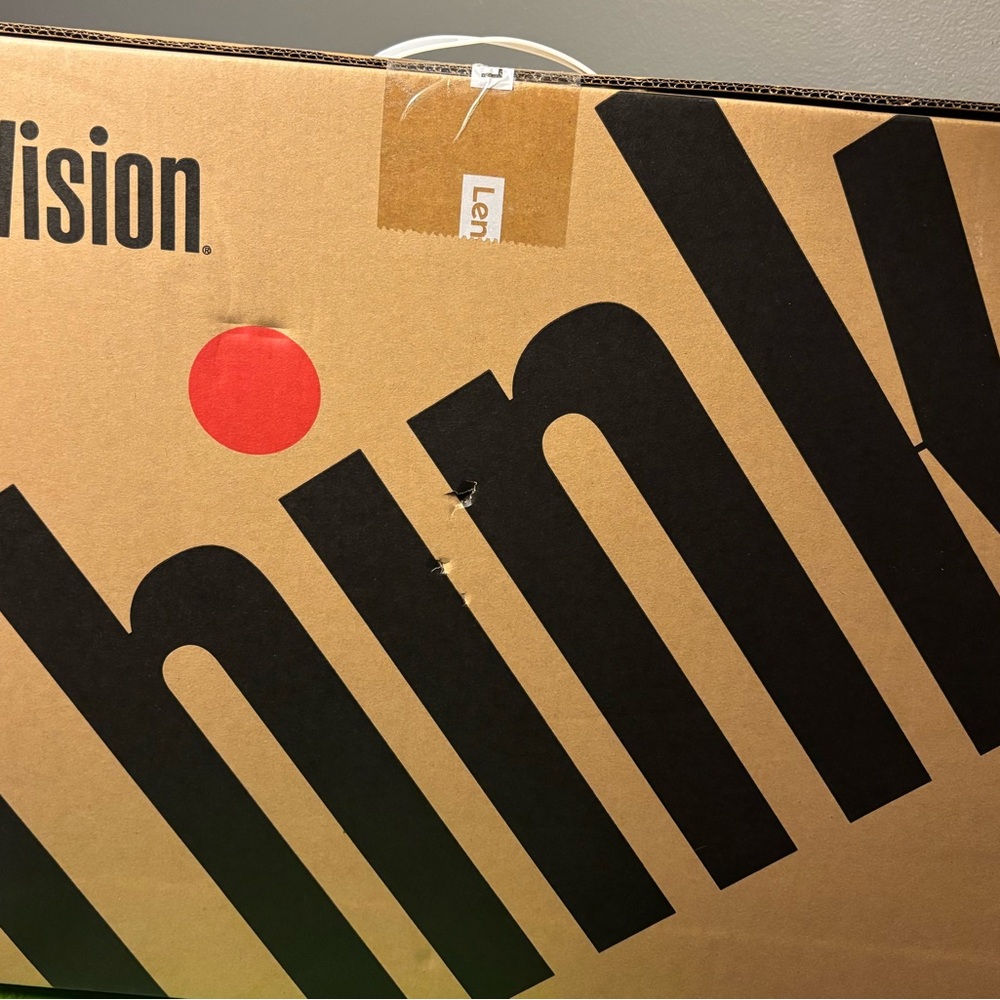 Lenovo ThinkVision P24h-2L Box with Black and White Label